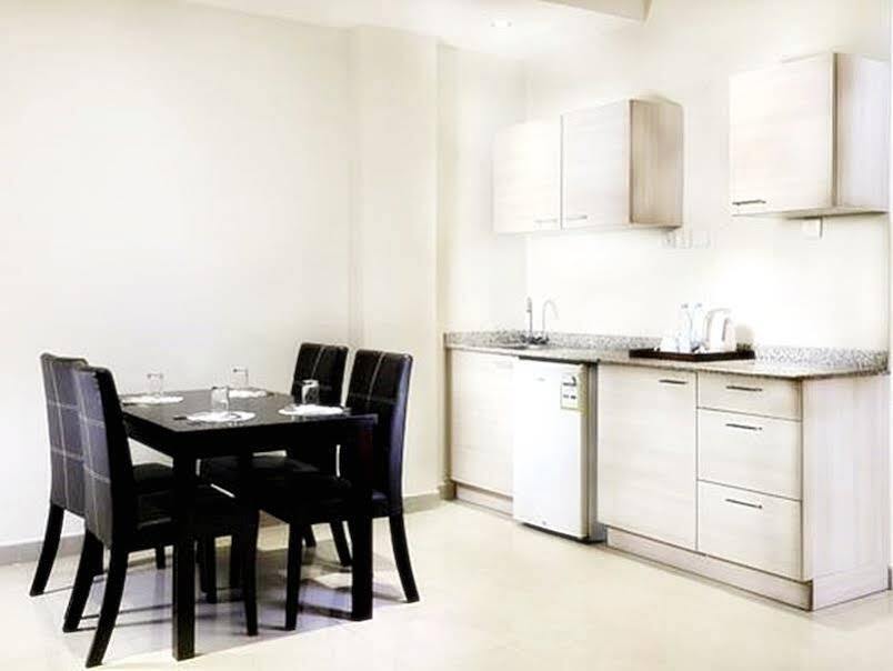 Lily Hotel Suite Hofuf Kültér fotó